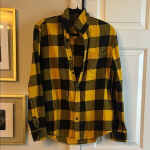 Forever 21 Men's Yellow and Black Checkered Shirt